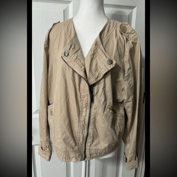 Gap Women’s Moto Jacket Khaki Size XXL Zipper Short W/Pockets Motor - Picture 1 of 9